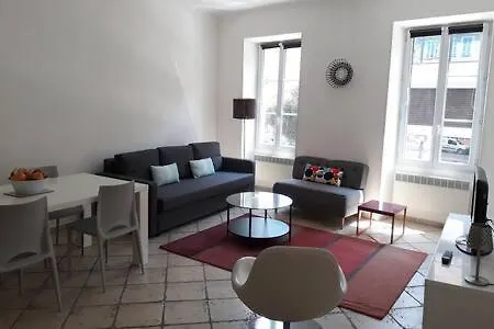 2 Pieces Centre Ville Garibaldi Acropolis Апартаменты